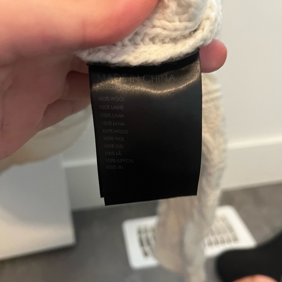 Club Monaco Contrast Sweater - Picture 2 of 3